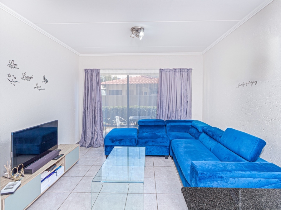 1 Bedroom Property for Sale in Beverley Gauteng