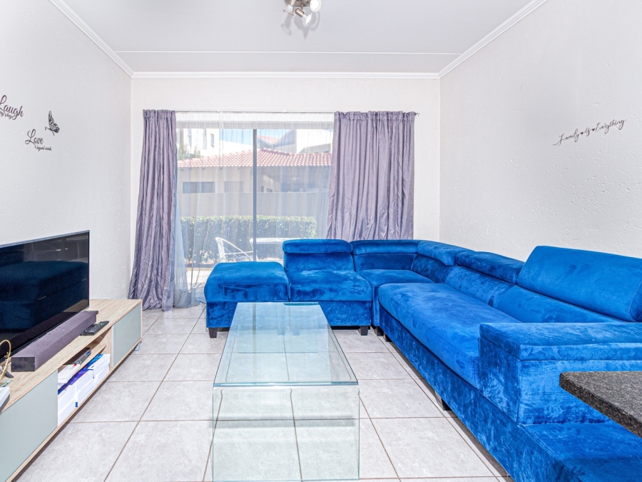 1 Bedroom Property for Sale in Beverley Gauteng