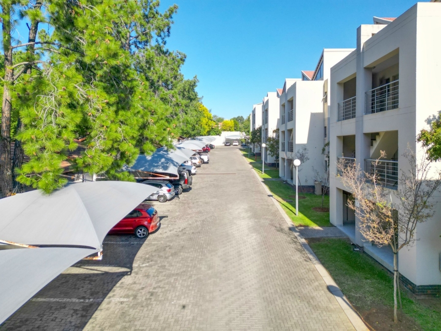 1 Bedroom Property for Sale in Beverley Gauteng