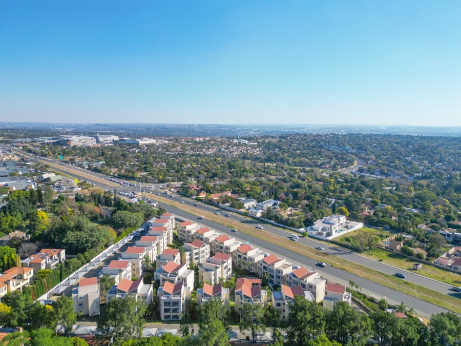 1 Bedroom Property for Sale in Beverley Gauteng