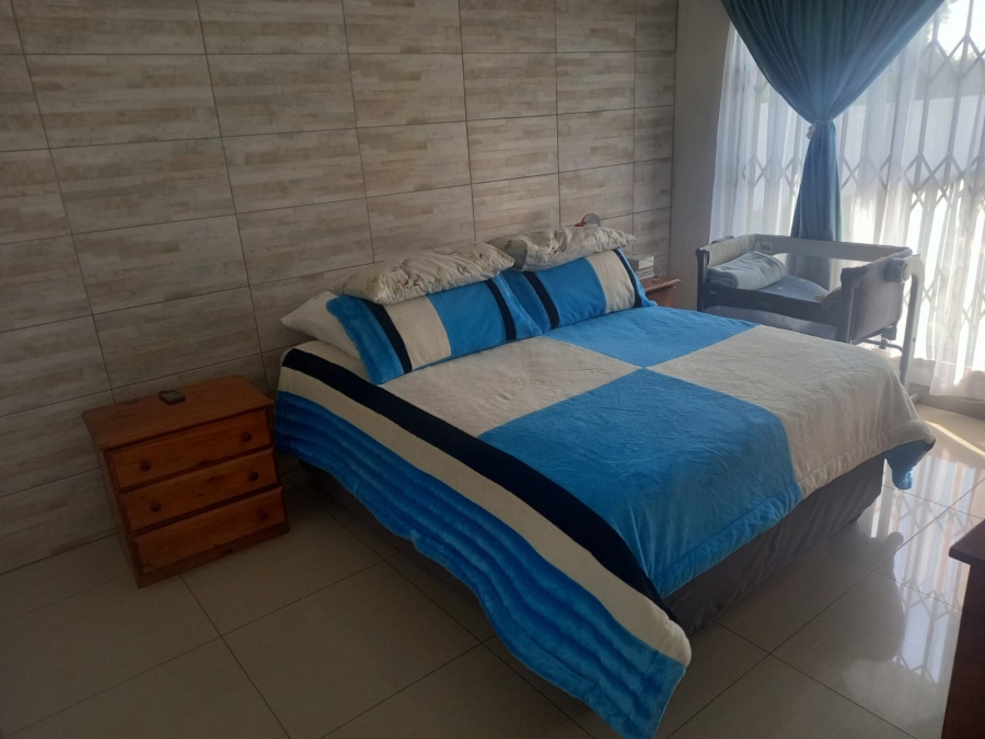 4 Bedroom Property for Sale in Noordwyk Gauteng