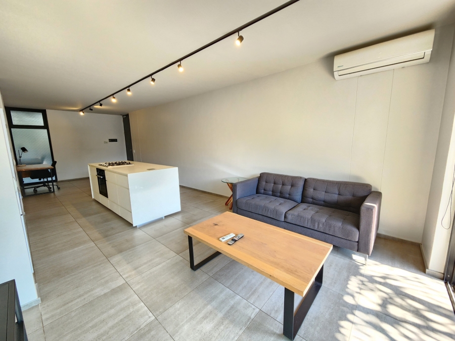 2 Bedroom Property for Sale in Nieuw Muckleneuk Gauteng