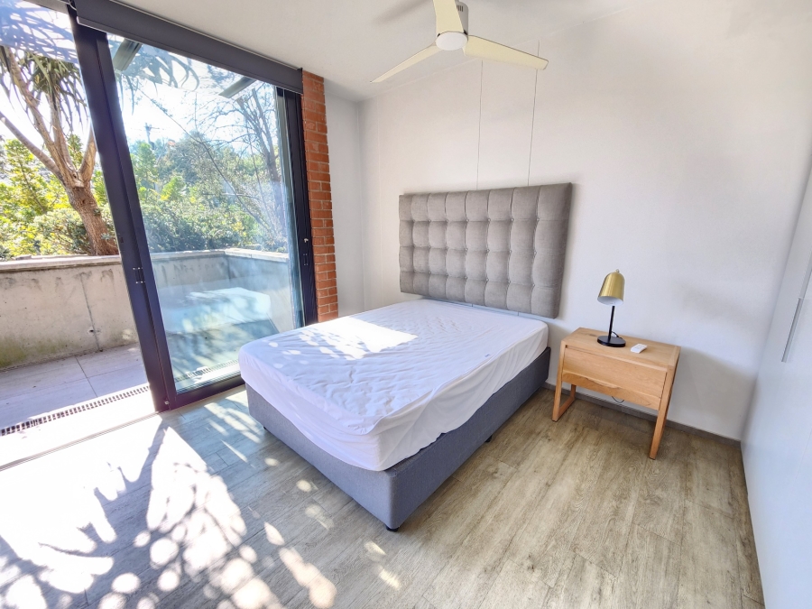 2 Bedroom Property for Sale in Nieuw Muckleneuk Gauteng