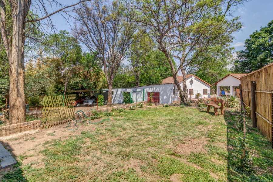 14 Bedroom Property for Sale in Chartwell Gauteng