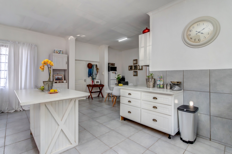 14 Bedroom Property for Sale in Chartwell Gauteng
