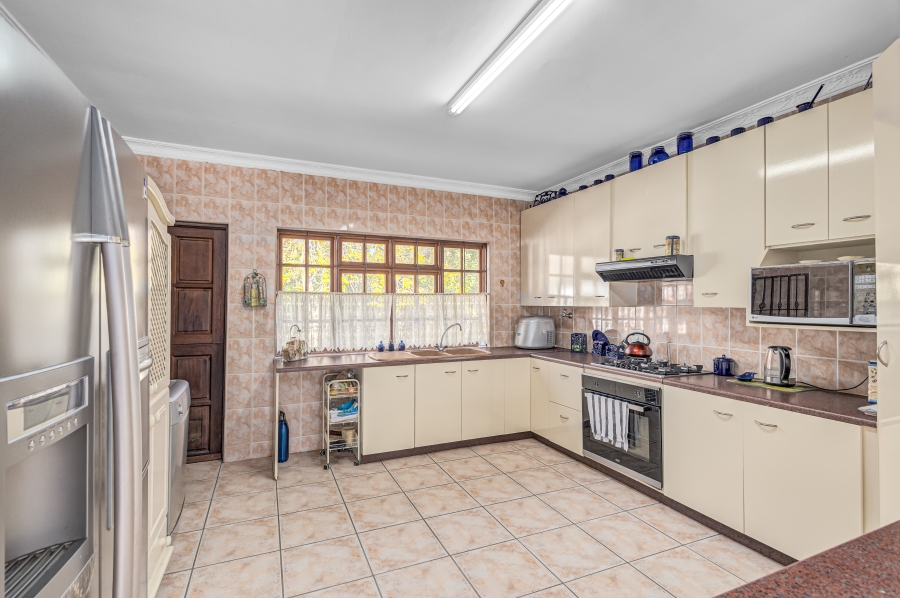 14 Bedroom Property for Sale in Chartwell Gauteng