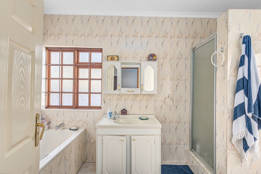 14 Bedroom Property for Sale in Chartwell Gauteng
