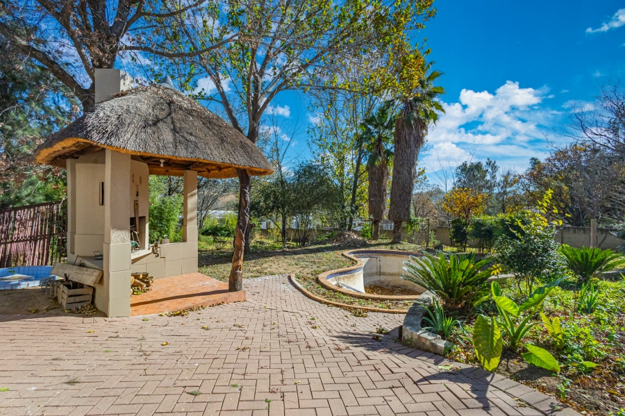 14 Bedroom Property for Sale in Chartwell Gauteng