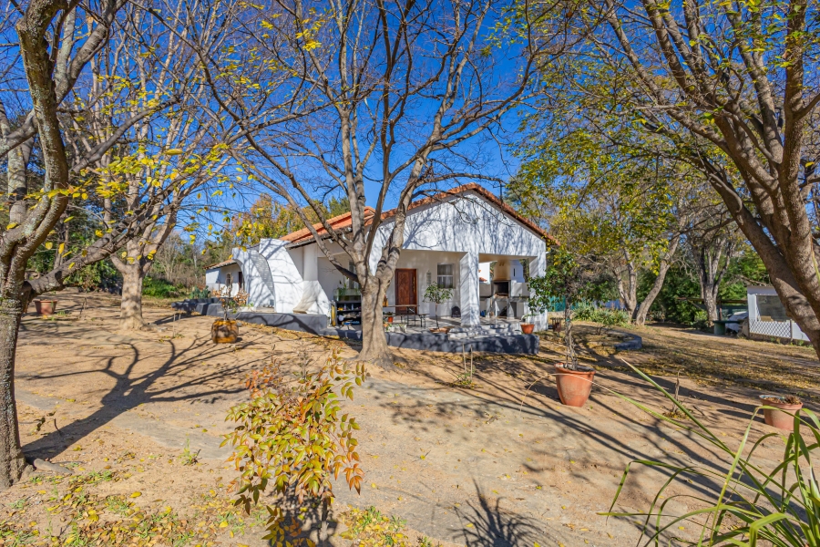 14 Bedroom Property for Sale in Chartwell Gauteng
