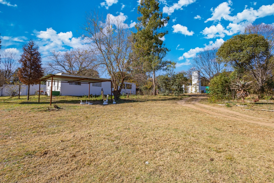 14 Bedroom Property for Sale in Chartwell Gauteng