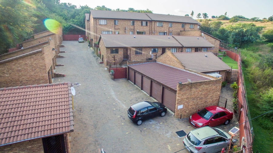 2 Bedroom Property for Sale in South Crest Gauteng