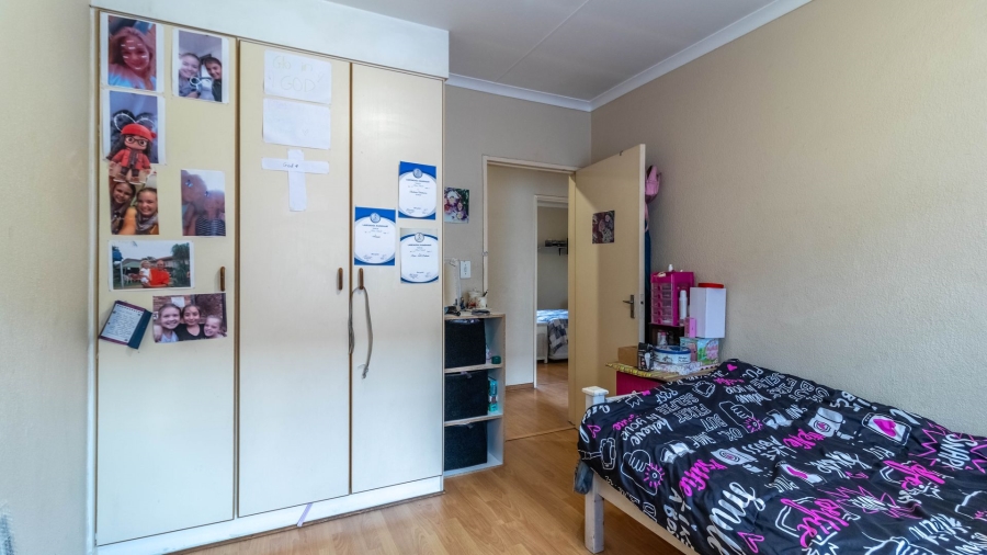 2 Bedroom Property for Sale in South Crest Gauteng