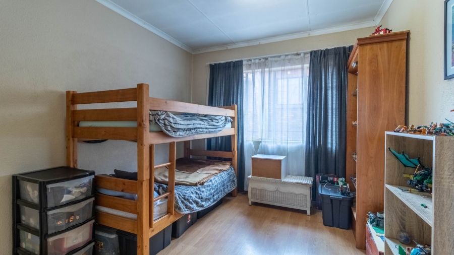 2 Bedroom Property for Sale in South Crest Gauteng