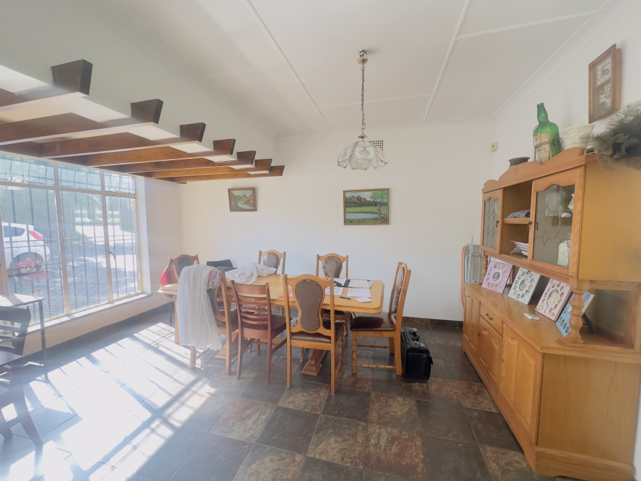 5 Bedroom Property for Sale in Lambton Gauteng