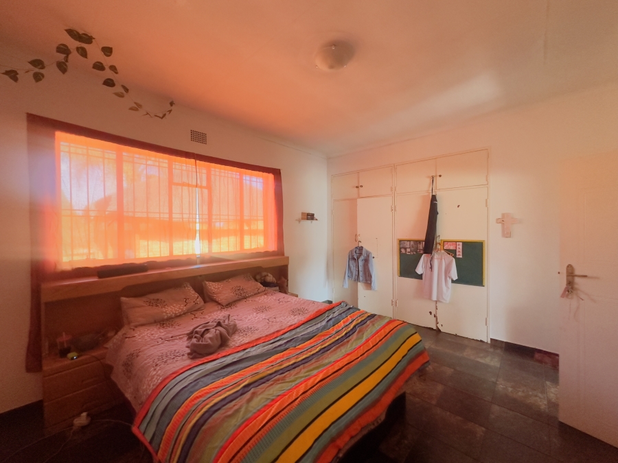 5 Bedroom Property for Sale in Lambton Gauteng