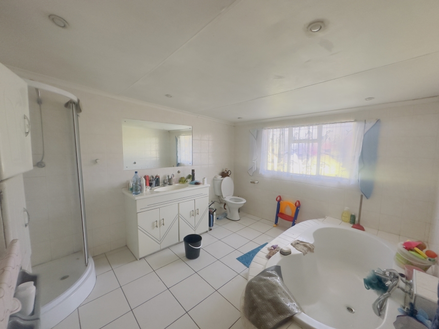 5 Bedroom Property for Sale in Lambton Gauteng