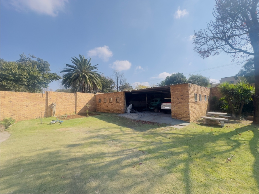 5 Bedroom Property for Sale in Lambton Gauteng