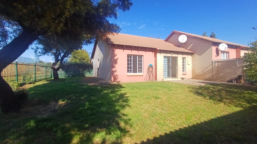 To Let 2 Bedroom Property for Rent in Illiondale Gauteng