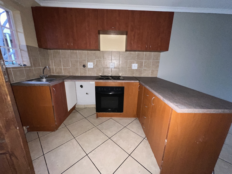 To Let 2 Bedroom Property for Rent in Illiondale Gauteng