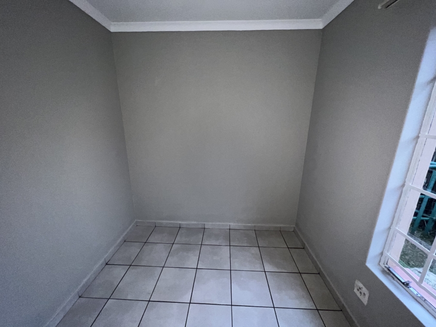 To Let 2 Bedroom Property for Rent in Illiondale Gauteng