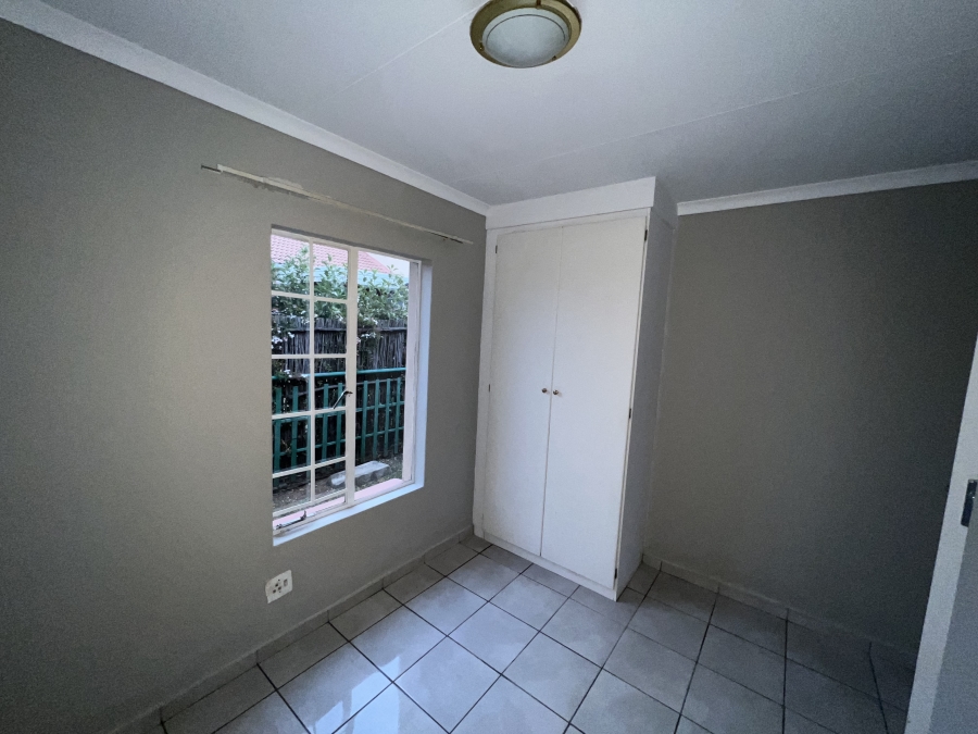 To Let 2 Bedroom Property for Rent in Illiondale Gauteng