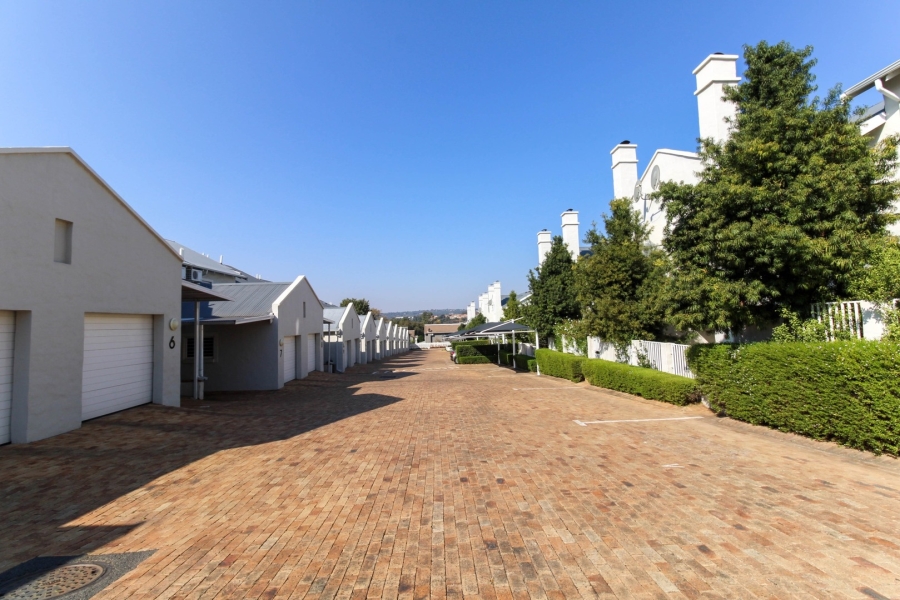3 Bedroom Property for Sale in Bryanston Gauteng