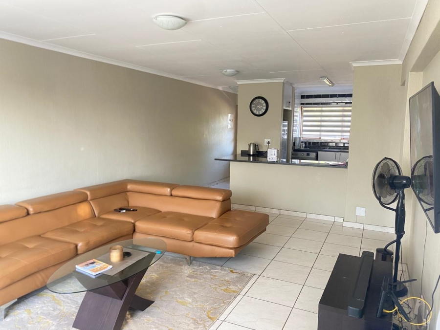 3 Bedroom Property for Sale in Sunninghill Gauteng