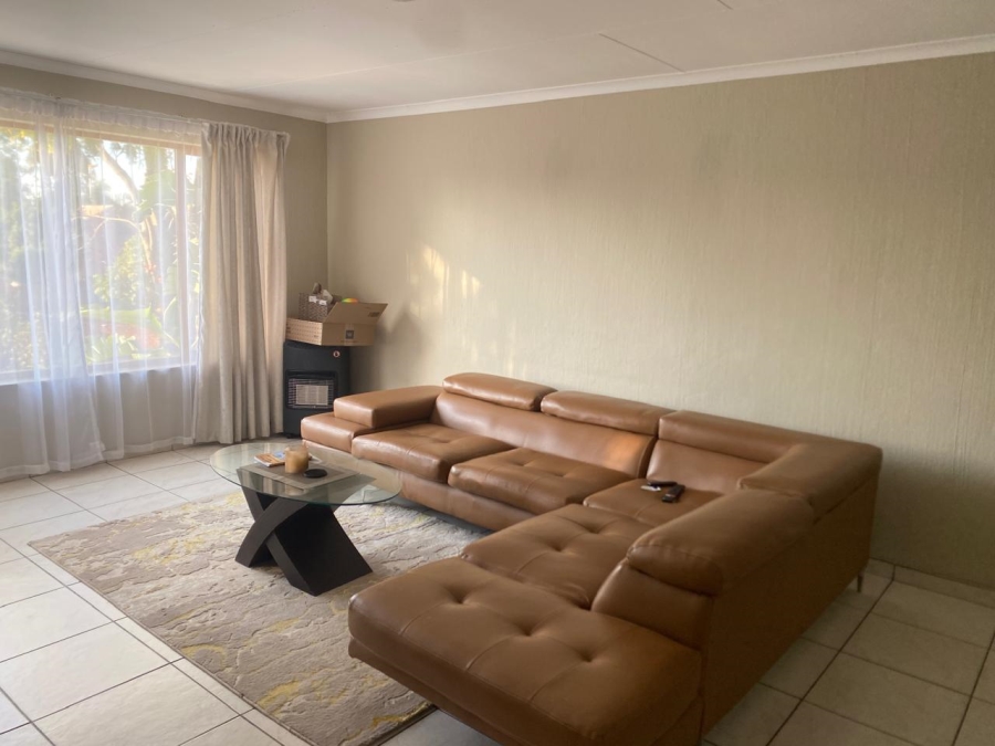 3 Bedroom Property for Sale in Sunninghill Gauteng