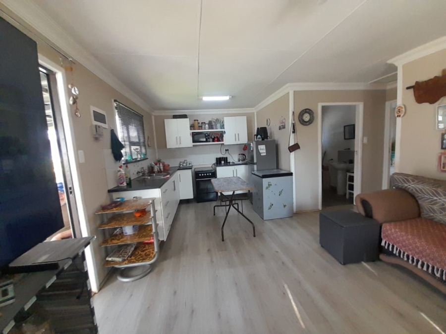 To Let 2 Bedroom Property for Rent in Risiville Gauteng