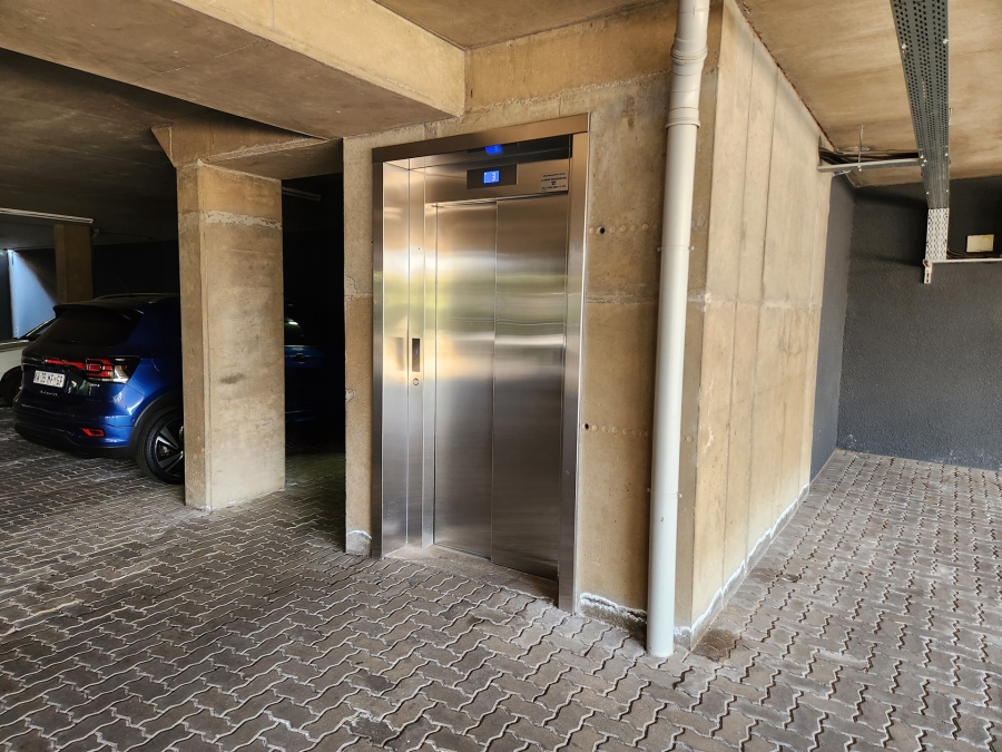3 Bedroom Property for Sale in Nieuw Muckleneuk Gauteng