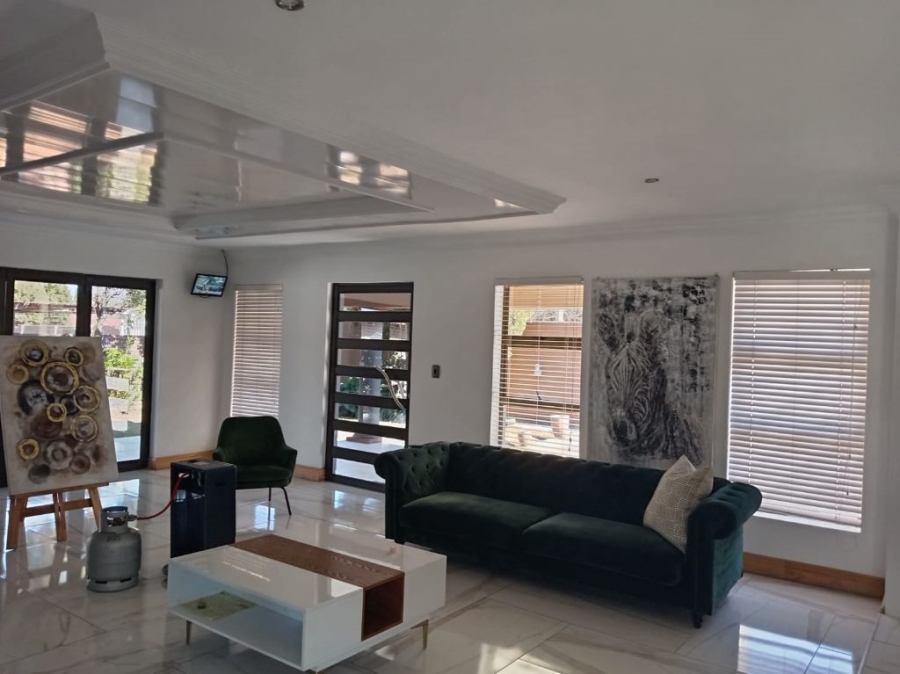 4 Bedroom Property for Sale in Brackenhurst Gauteng