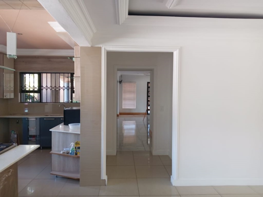 4 Bedroom Property for Sale in Brackenhurst Gauteng