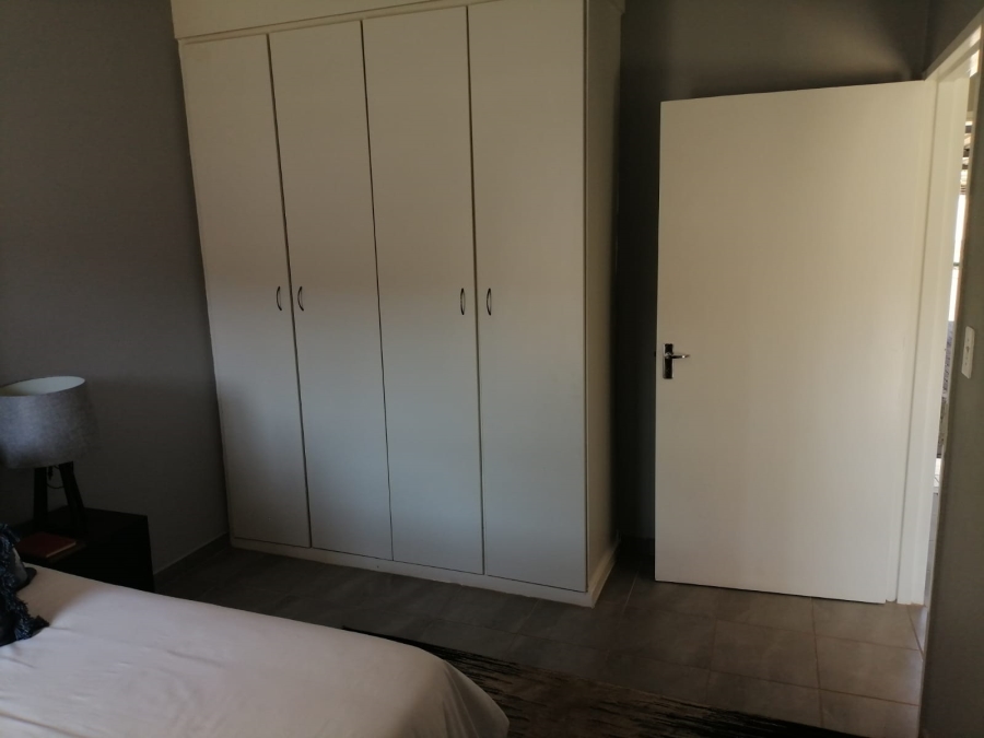 1 Bedroom Property for Sale in Sinoville Gauteng