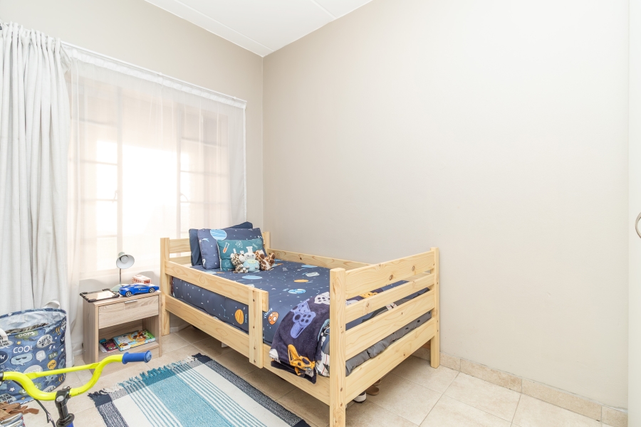 2 Bedroom Property for Sale in North Riding Gauteng
