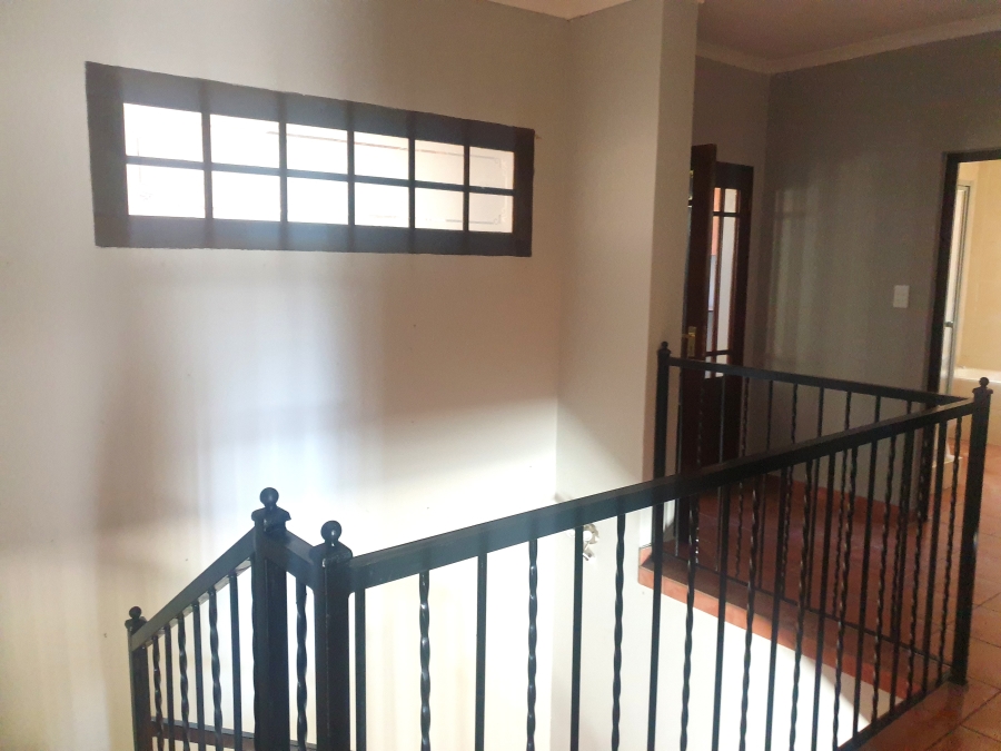 To Let 3 Bedroom Property for Rent in Equestria Gauteng