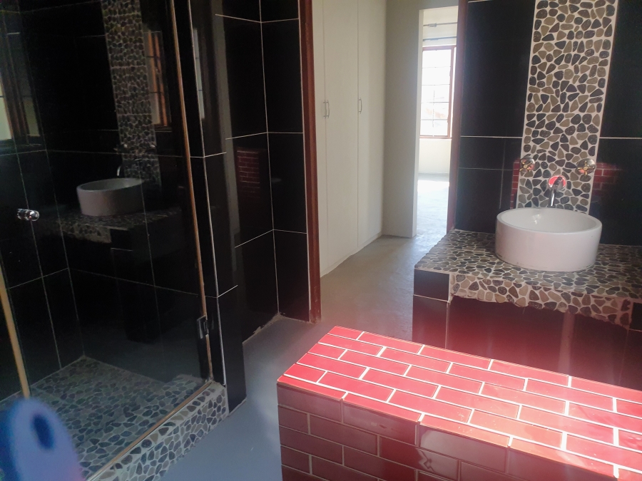 To Let 3 Bedroom Property for Rent in Equestria Gauteng