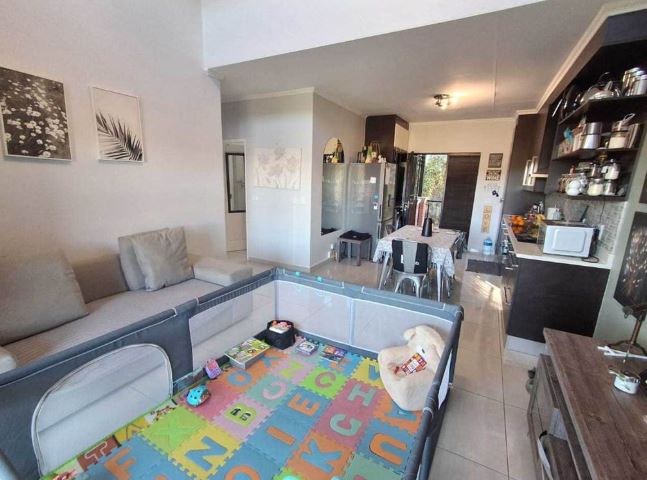 2 Bedroom Property for Sale in Bassonia Gauteng