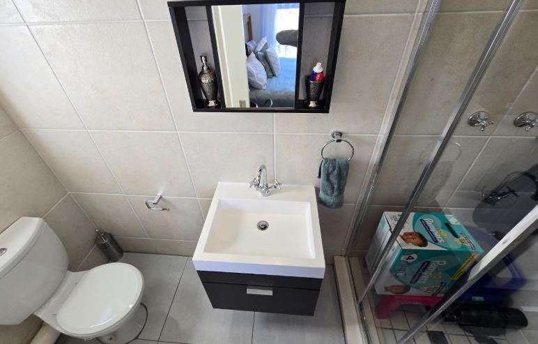2 Bedroom Property for Sale in Bassonia Gauteng