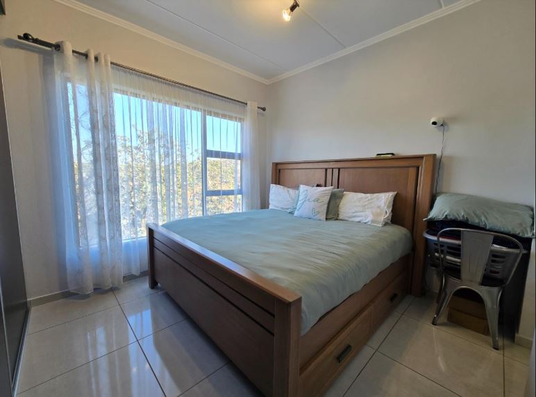 2 Bedroom Property for Sale in Bassonia Gauteng