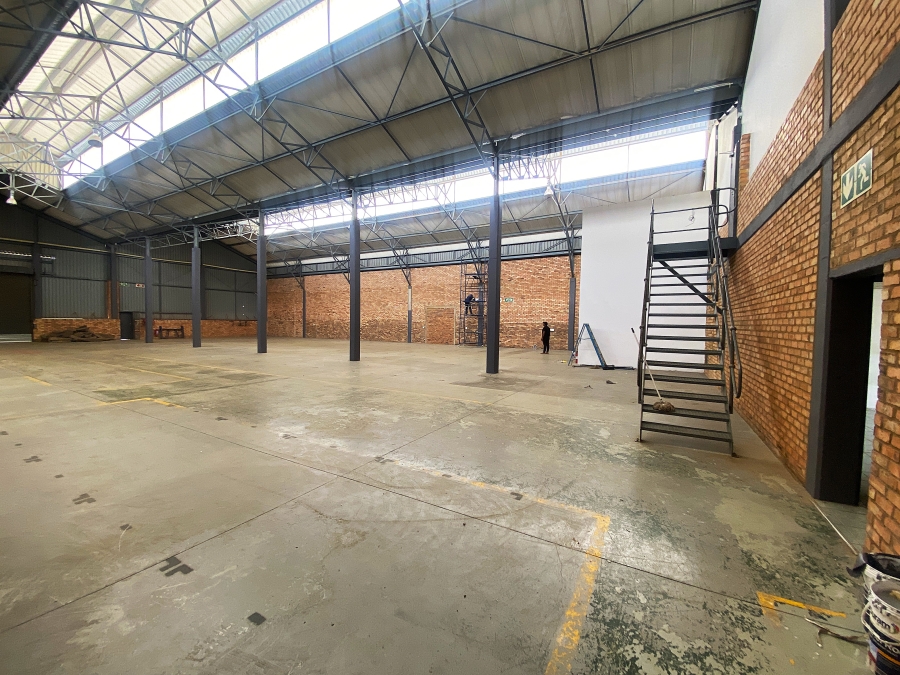 To Let commercial Property for Rent in Randjespark Gauteng
