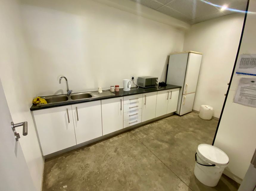 To Let commercial Property for Rent in Randjespark Gauteng