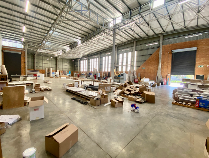 To Let commercial Property for Rent in Randjespark Gauteng