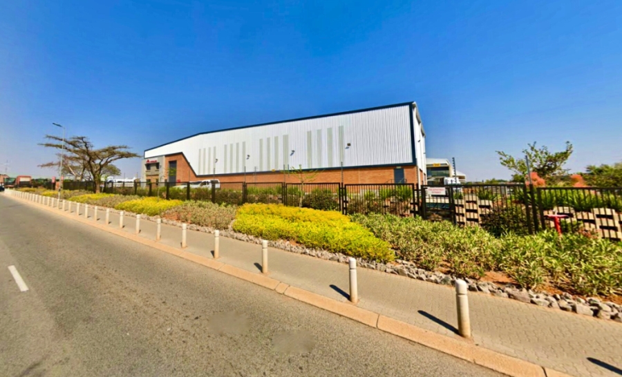 To Let commercial Property for Rent in Randjespark Gauteng