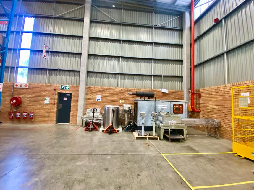 To Let commercial Property for Rent in Randjespark Gauteng