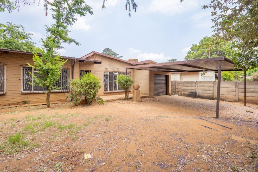 4 Bedroom Property for Sale in Rensburg Gauteng