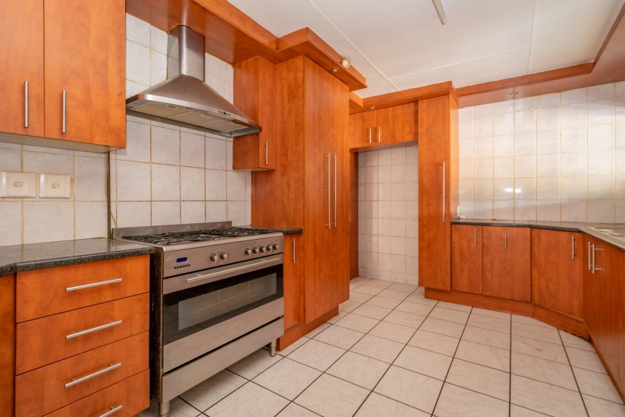 4 Bedroom Property for Sale in Rensburg Gauteng