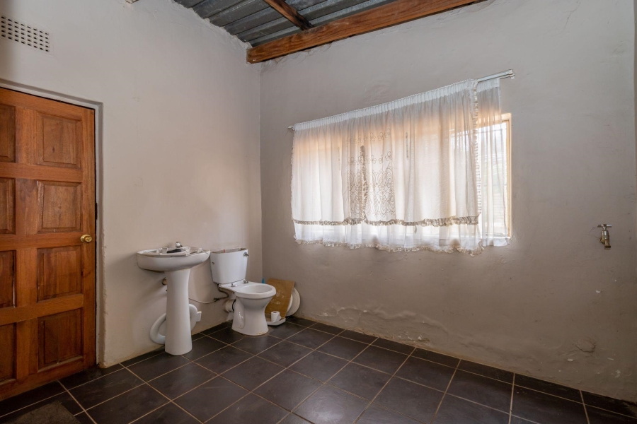 4 Bedroom Property for Sale in Rensburg Gauteng