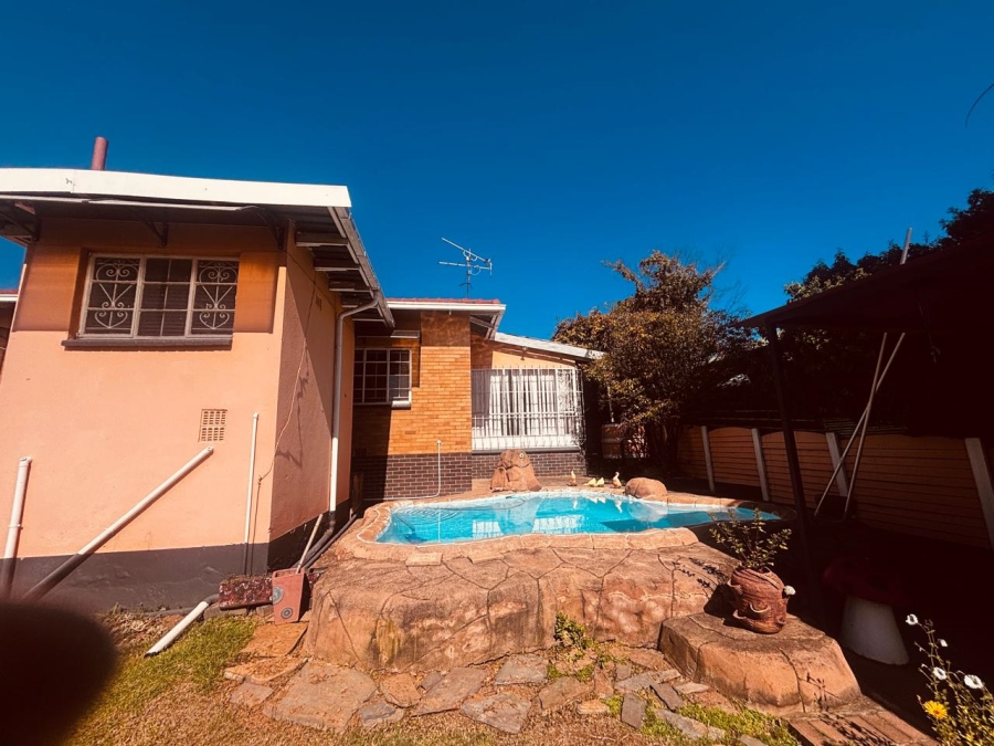3 Bedroom Property for Sale in Wentworth Park Gauteng