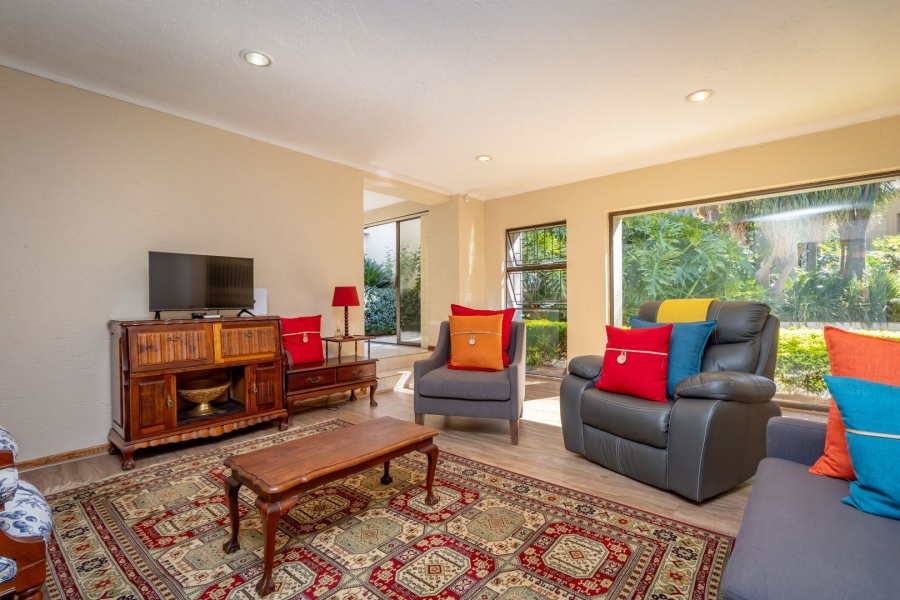 5 Bedroom Property for Sale in Fairland Gauteng