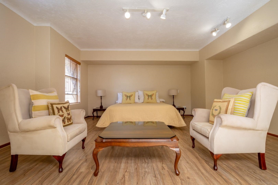 5 Bedroom Property for Sale in Fairland Gauteng